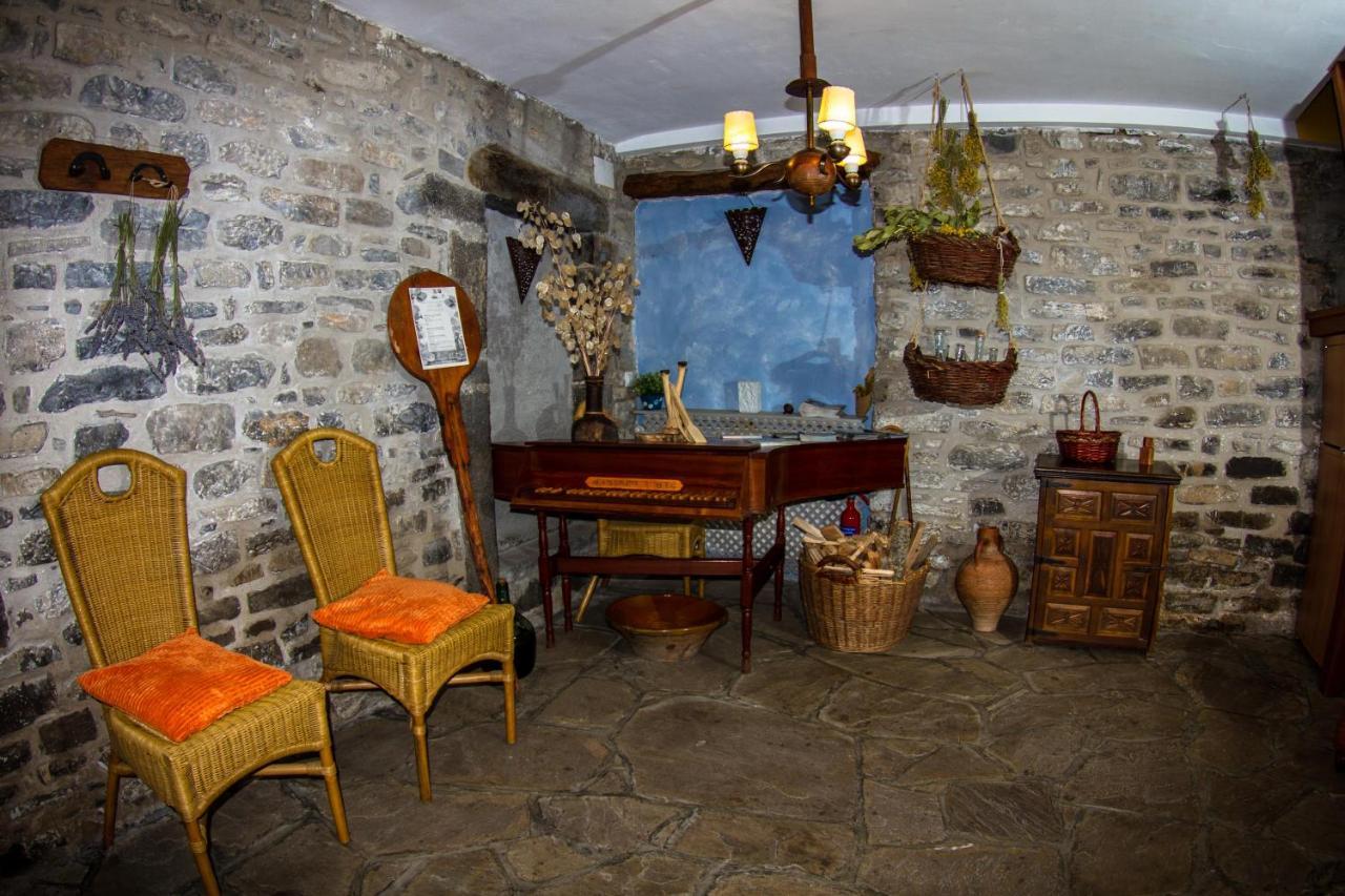 Casa Rural Basajarau Yosa de Sobremonte Buitenkant foto